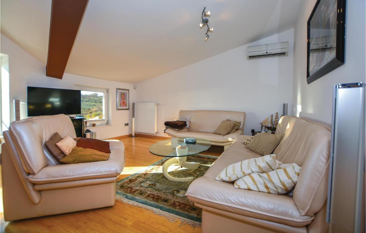 Lovely Home In Izola With Kitchen Malija Dış mekan fotoğraf